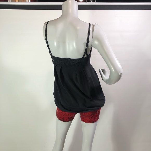 Lululemon athletica - Picture 3 of 6